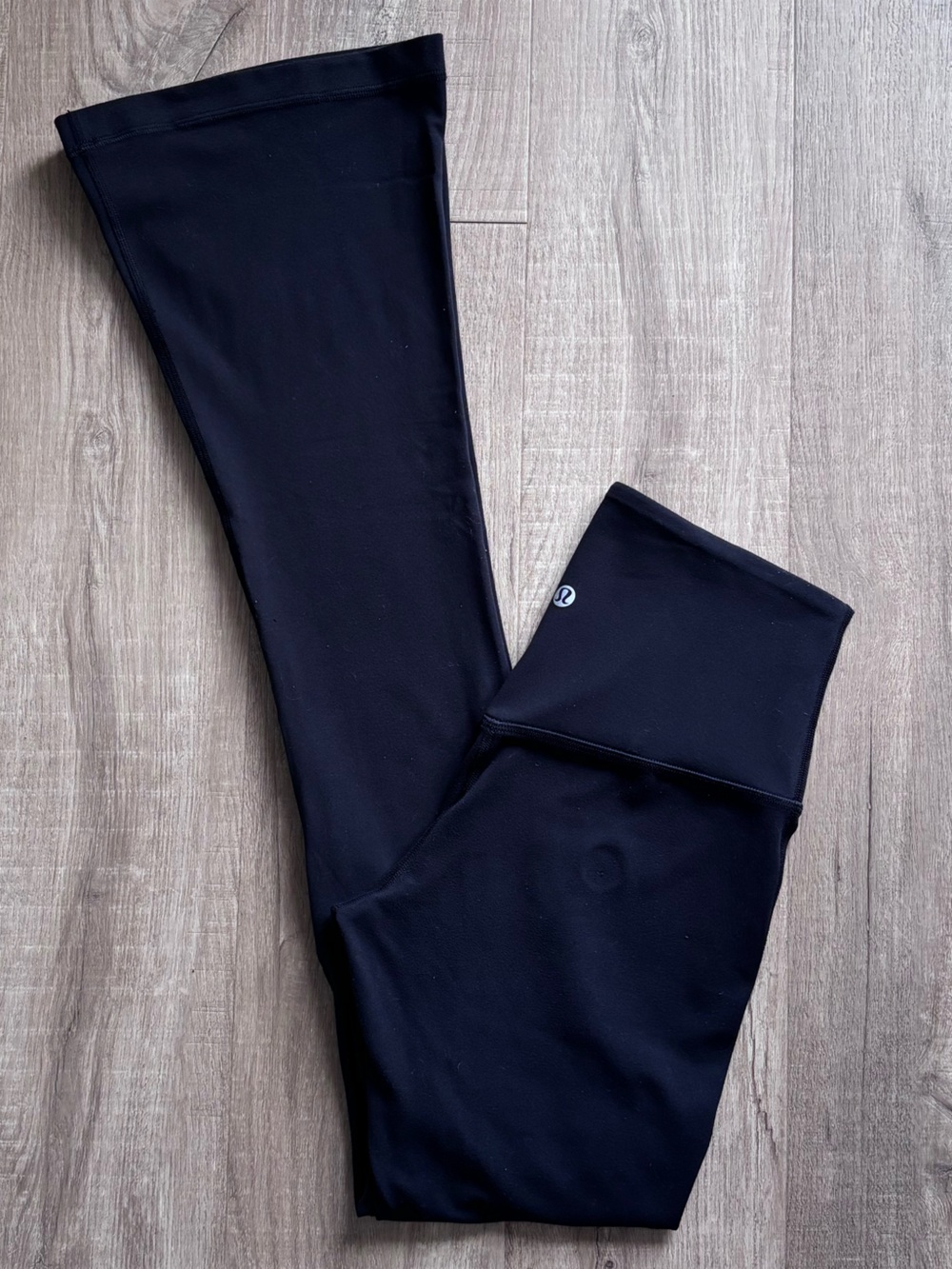 Lululemon Align High Rise Mini Flare Pant 32” in Black - Description!